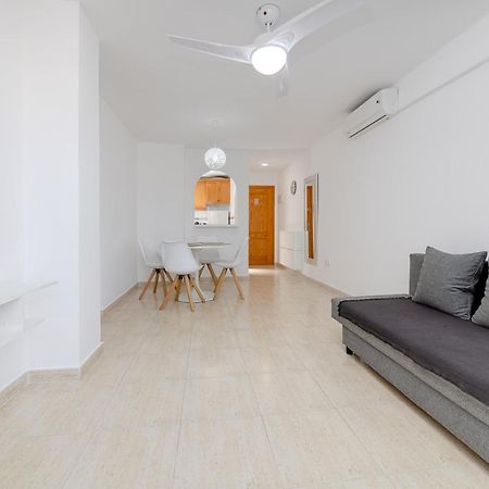 Casa Godisa Apartment Torrevieja Bagian luar foto