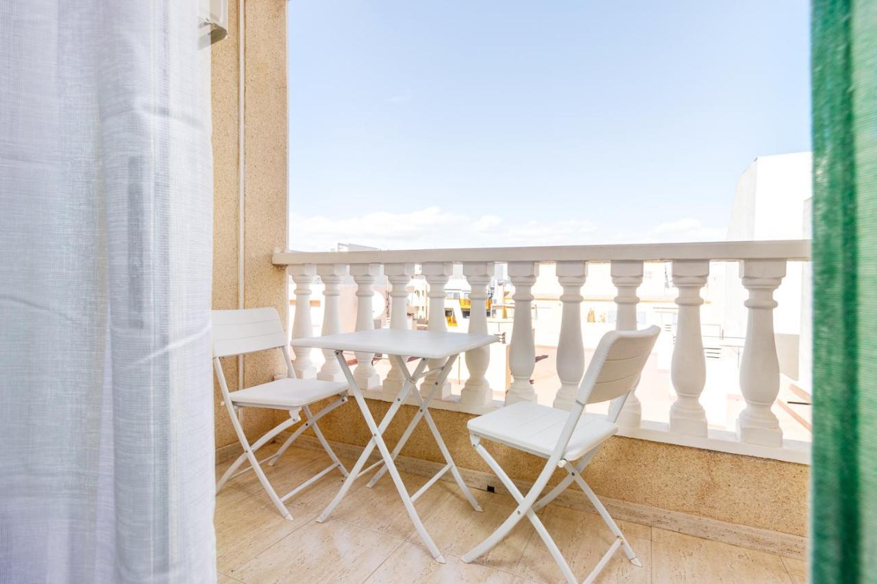Casa Godisa Apartment Torrevieja Bagian luar foto