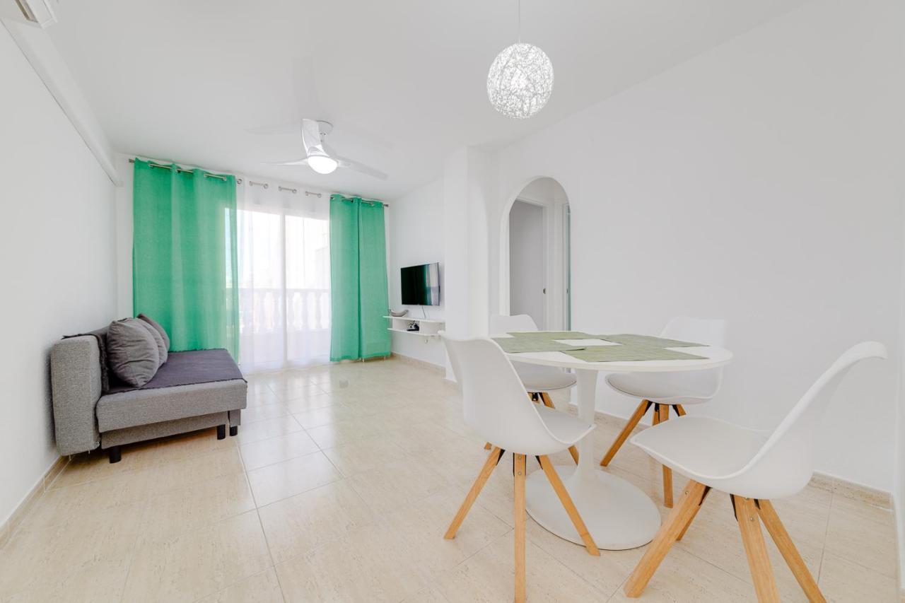Casa Godisa Apartment Torrevieja Bagian luar foto