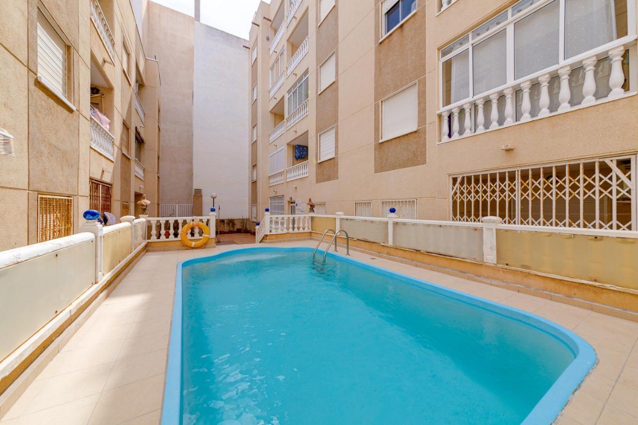 Casa Godisa Apartment Torrevieja Bagian luar foto